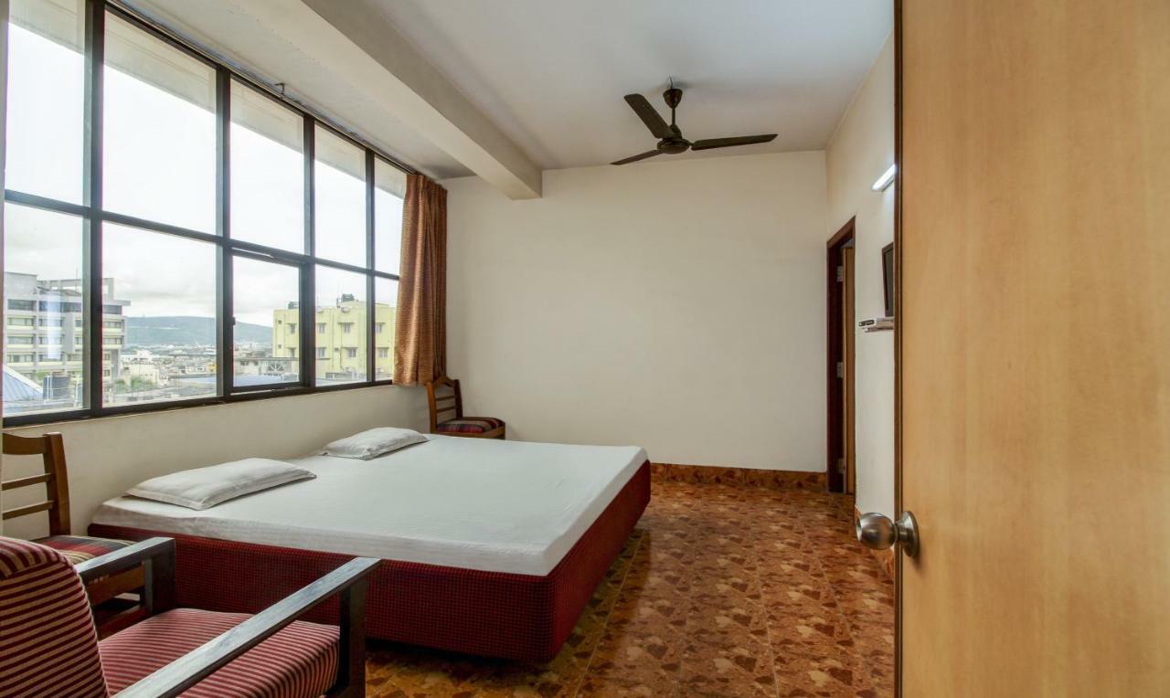 Hotel Saaket Residency Βιζαχαπατνάμ Εξωτερικό φωτογραφία
